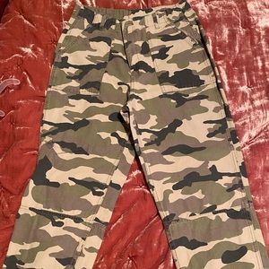 camo pants